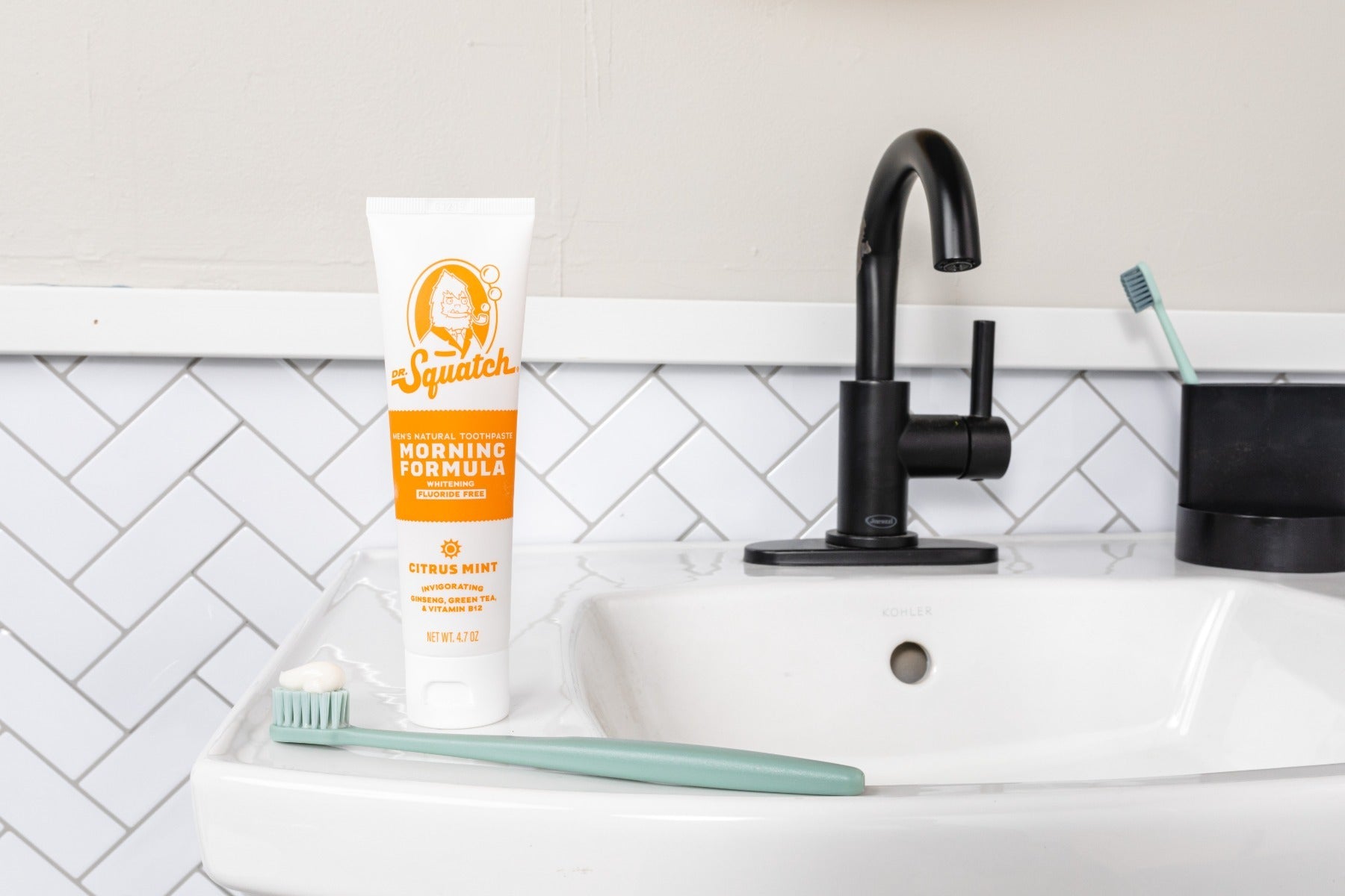 Promotional graphic for Dr. Squatch Citrus Mint - Morning toothpaste