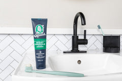 Promotional graphic for Dr. Squatch Soothing Spearmint - Night toothpaste